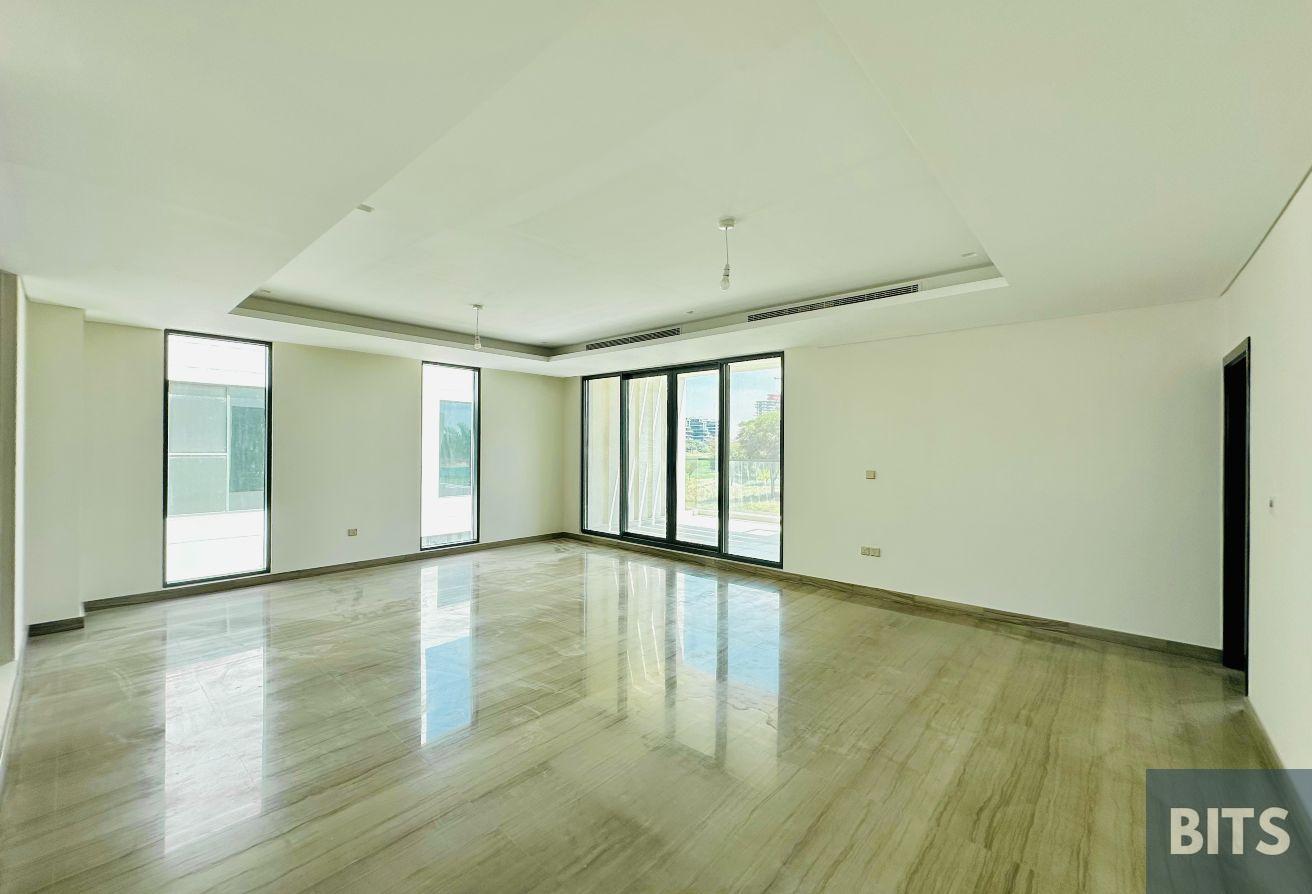 Signature Living | Full Golf View | From July 2026 photo 9
