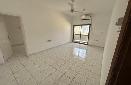 Apartment - 2 Bedrooms - 2 Bathrooms for rent in Abu Shagara building - Abu shagara - Sharjah