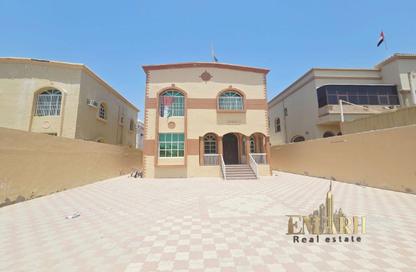 فيلا - 5 غرف نوم - 6 حمامات للايجار في فلل الروضة 2 - 2 الروضة - الروضة - عجمان فيلا - 5 غرف نوم - 6 حمامات للايجار في فلل الروضة 2 - 2 الروضة - الروضة - عجمان