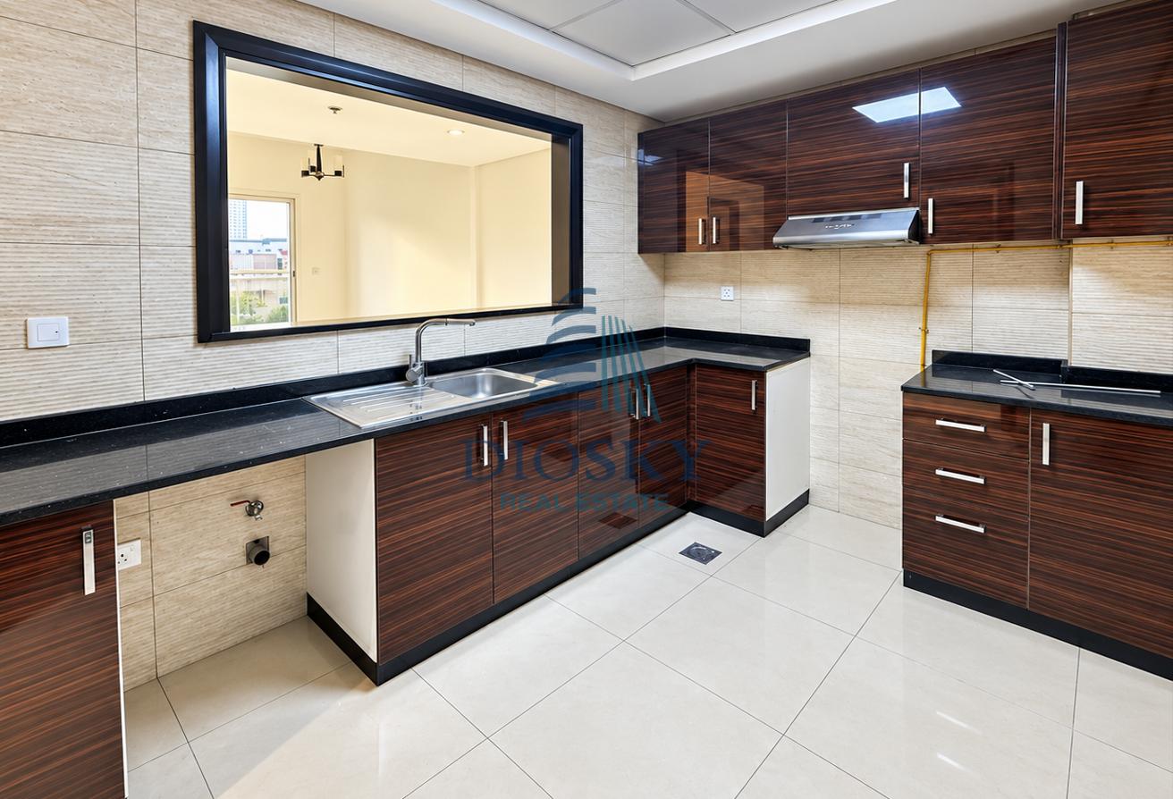 Spacious | Well Maintained | Chiller in Dewa photo 4