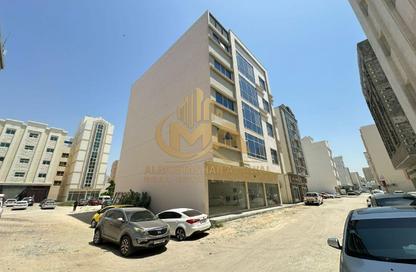عمارة بالكامل - استوديو - 8 حمامات للبيع في القليعة - الشرق - الشارقة