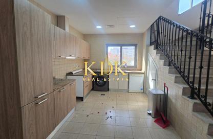 Villa - 4 Bedrooms - 6 Bathrooms for rent in Al Barsha South 4 - Al Barsha South - Al Barsha - Dubai