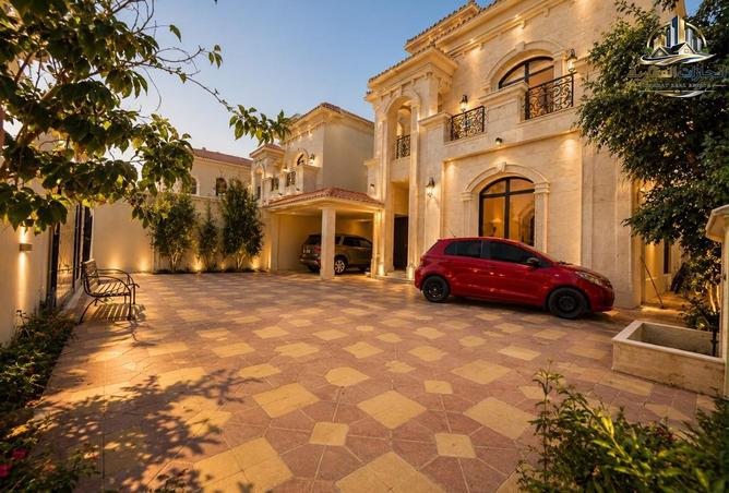 132070547 - Property Image 2
