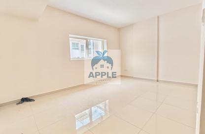 Apartment - 2 Bedrooms - 2 Bathrooms for rent in Muwaileh 3 Building - Muwaileh - Sharjah