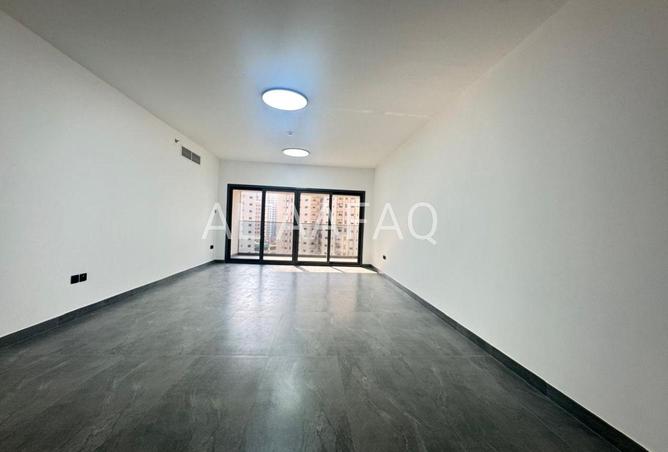 136112178 - Property Image 2