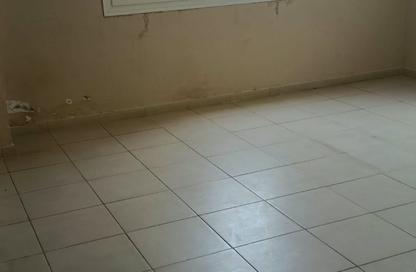 Apartment - 2 Bedrooms - 2 Bathrooms for rent in Al Qulaya'ah - Al Sharq - Sharjah Apartment - 2 Bedrooms - 2 Bathrooms for rent in Al Qulaya'ah - Al Sharq - Sharjah