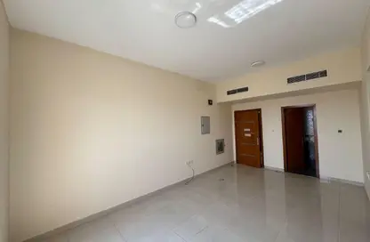 شقة - 2 غرف نوم - 2 حمامات للايجار في فلل الروضة 2 - 2  الروضة - الروضة - عجمان