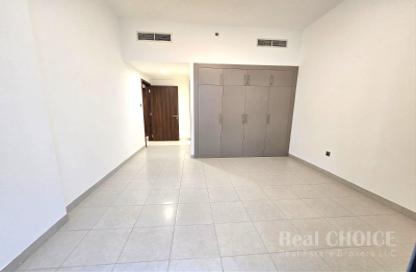 Apartment - 1 Bedroom - 2 Bathrooms for rent in Masaken Al Muraqqabat 01 - Al Muraqqabat - Deira - Dubai Apartment - 1 Bedroom - 2 Bathrooms for rent in Masaken Al Muraqqabat 01 - Al Muraqqabat - Deira - Dubai