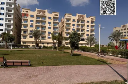 شقة - 2 غرف نوم - 3 حمامات للبيع في قرية الأميرة - عجمان