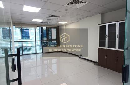 Office Space - Studio - 4 Bathrooms for rent in Airport Road - Al Garhoud - Dubai