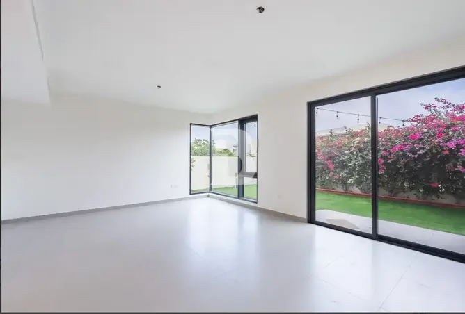 165050997 - Property Image 2