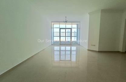 Apartment - 2 Bedrooms - 3 Bathrooms for rent in New Al Taawun Road - Al Taawun - Sharjah