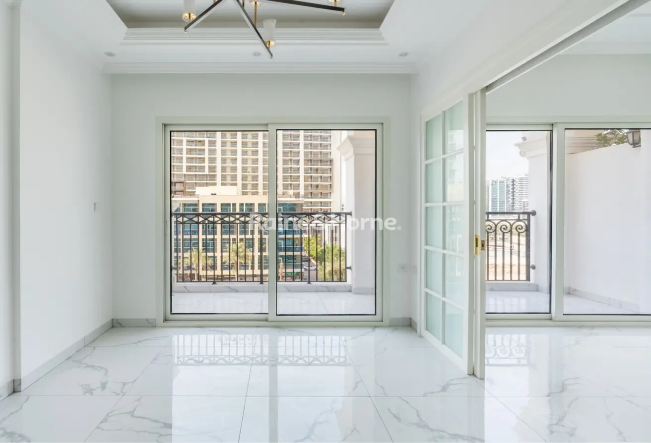 152860407 - Property Main Image