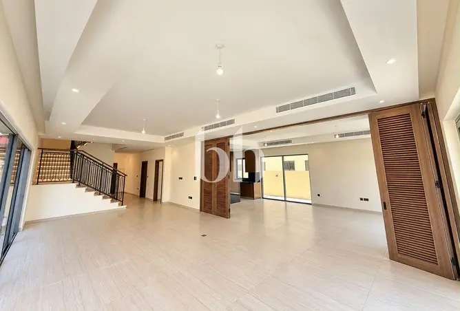 165025876 - Property Image 2