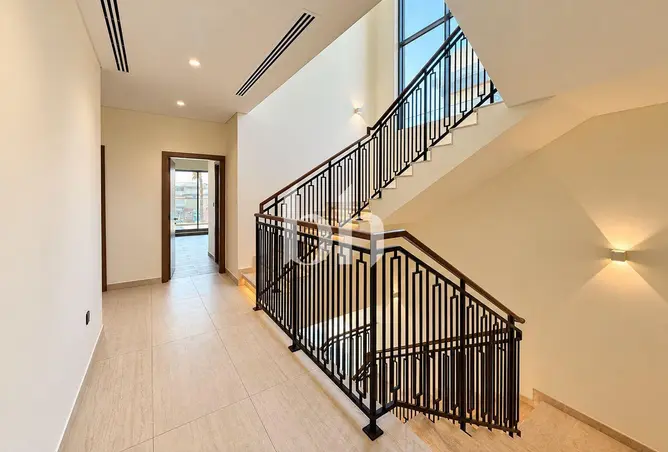 165025876 - Property Image 3