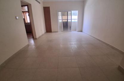 Apartment - 2 - 2 for rent in Fire Station Road - Muwaileh - Sharjah Apartment - 2 - 2 for rent in Fire Station Road - Muwaileh - Sharjah
