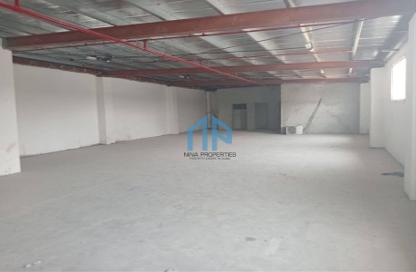 Warehouse - Studio - 4 Bathrooms for rent in Al Quoz Industrial Area 3 - Al Quoz Industrial Area - Al Quoz - Dubai