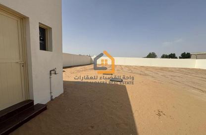 مستودع - استوديو - 1 حمام للايجار في الصجعة الصناعية - الصجعة - الشارقة