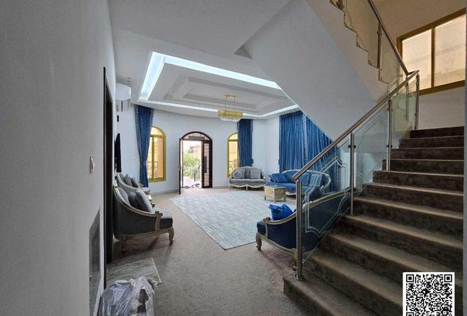 83210872 - Property Image 3