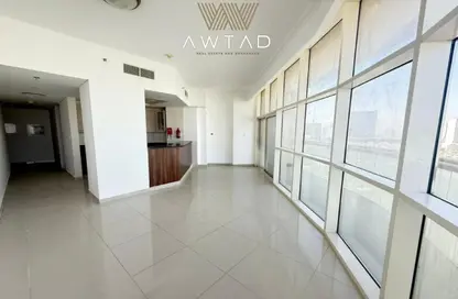 Apartment - 1 Bedroom - 2 Bathrooms for rent in Reef Residence - District 13 - Jumeirah Village Circle - Dubai