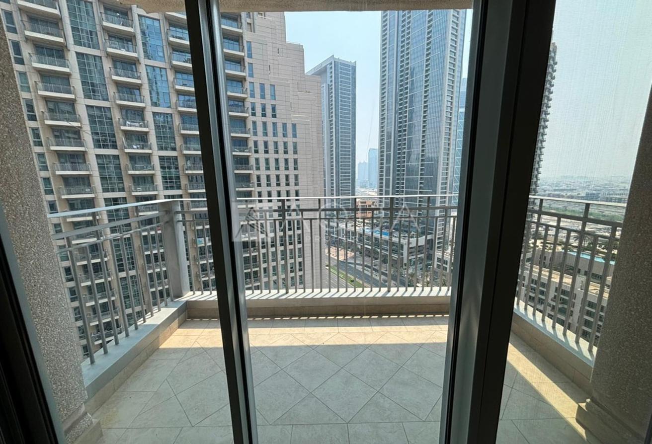 High Floor | Community Views| Ready to Move in photo 9