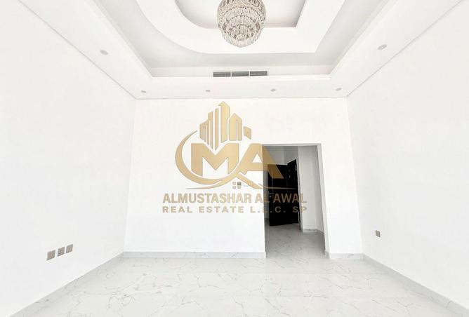 127930243 - Property Image 3