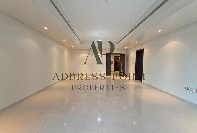 126545385 - Property Image 3