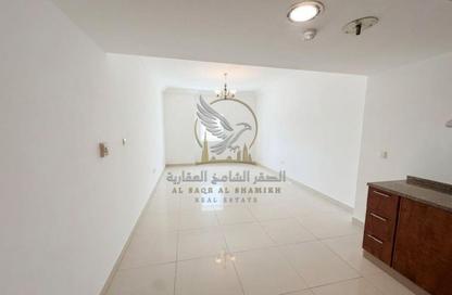 Apartment - Studio - 1 Bathroom for rent in Al Khan Corniche - Al Khan - Sharjah Apartment - Studio - 1 Bathroom for rent in Al Khan Corniche - Al Khan - Sharjah