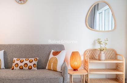 Apartment - Studio - 1 for rent in Burj Al Nujoom - Downtown Dubai - Dubai