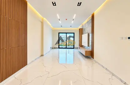Apartment - 2 Bedrooms - 3 Bathrooms for rent in International City Phase 2 - Al Warsan 4 - Al Warsan - Dubai