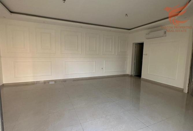 115478836 - Property Image 2