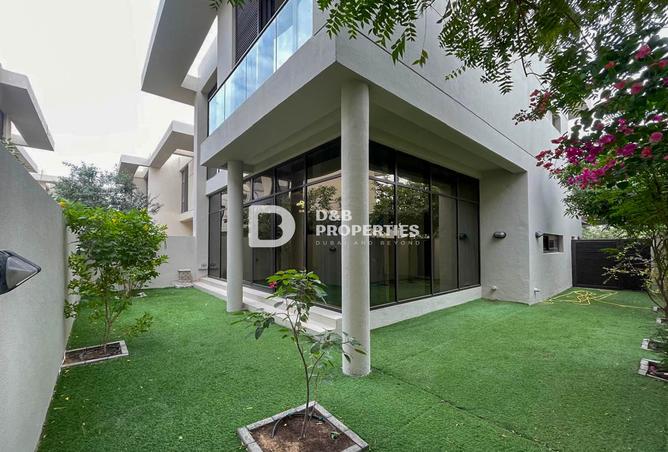 Well Maintained | Prime Location | Close To Malibu photo 3