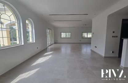 Villa - 3 Bedrooms - 3 Bathrooms for rent in Jumeirah Park - Dubai
