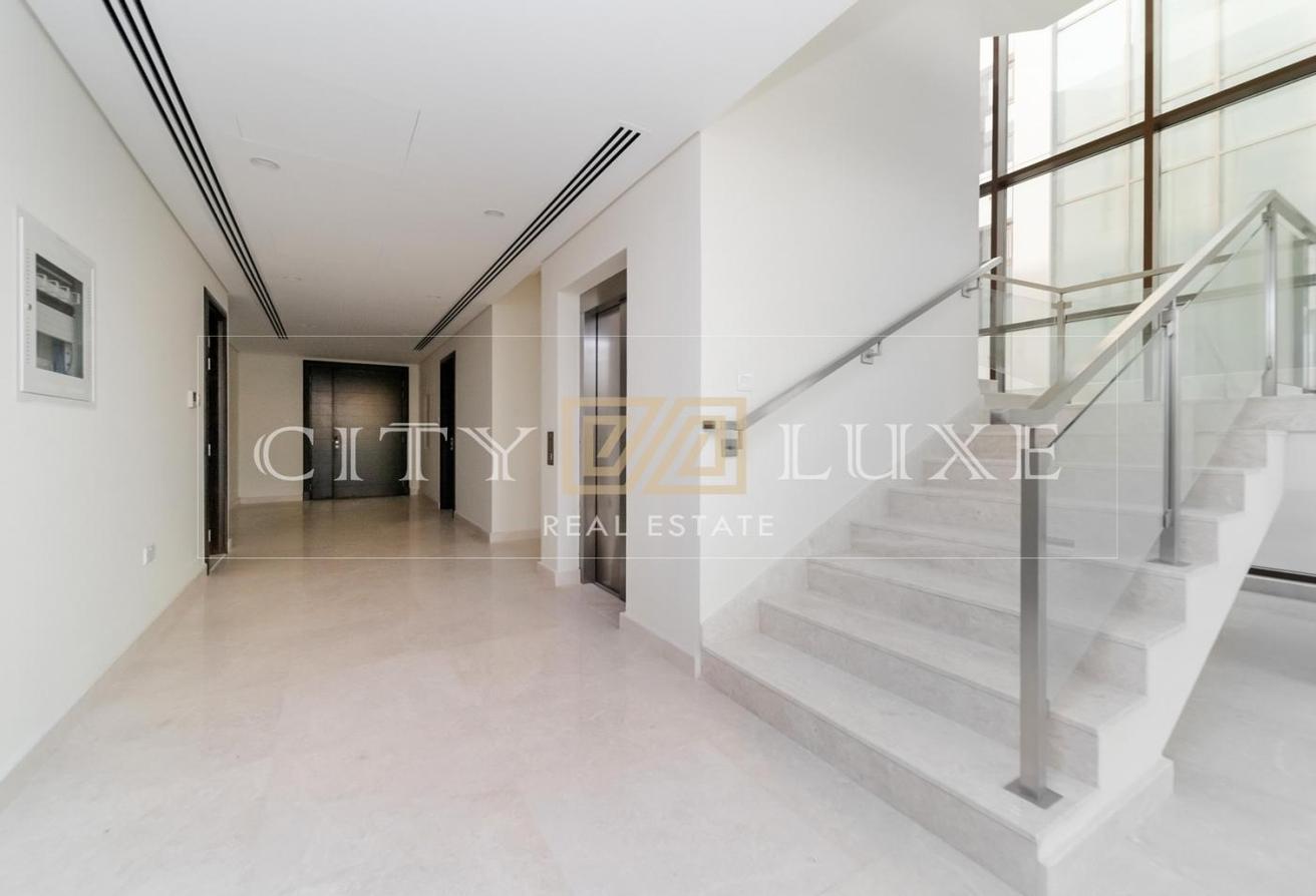 Park View | Premium Corner | Burj & Skyline View photo 6