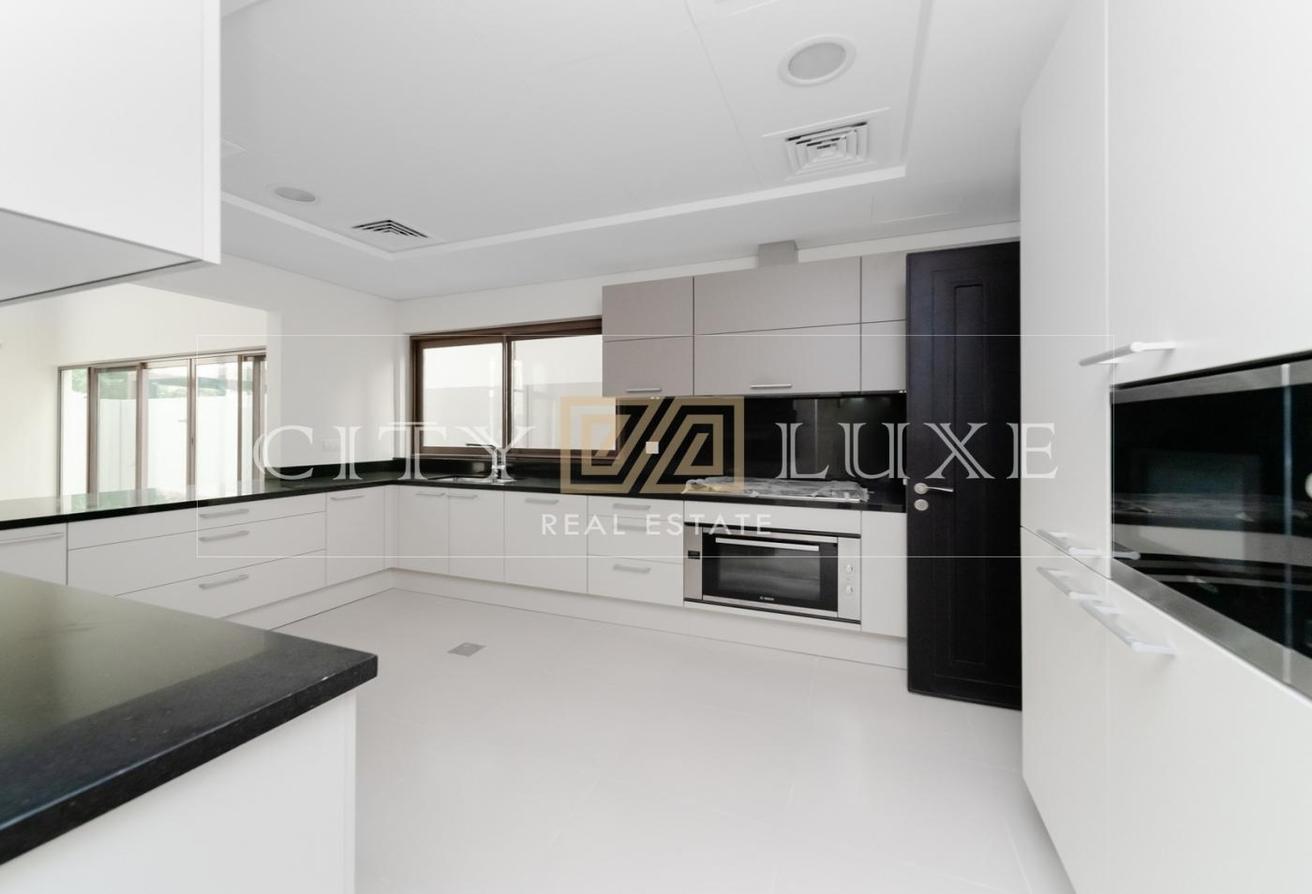 Park View | Premium Corner | Burj & Skyline View photo 7