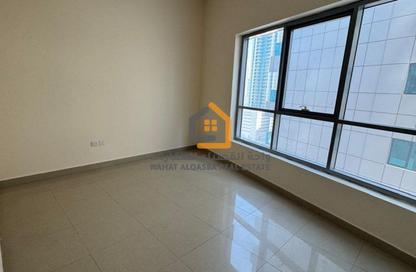 Apartment - 2 Bedrooms - 3 Bathrooms for rent in Al Khan Corniche - Al Khan - Sharjah
