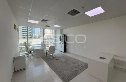 مكتب - استوديو للايجار في برج تماني - الخليج التجاري - دبي مكتب - استوديو للايجار في برج تماني - الخليج التجاري - دبي