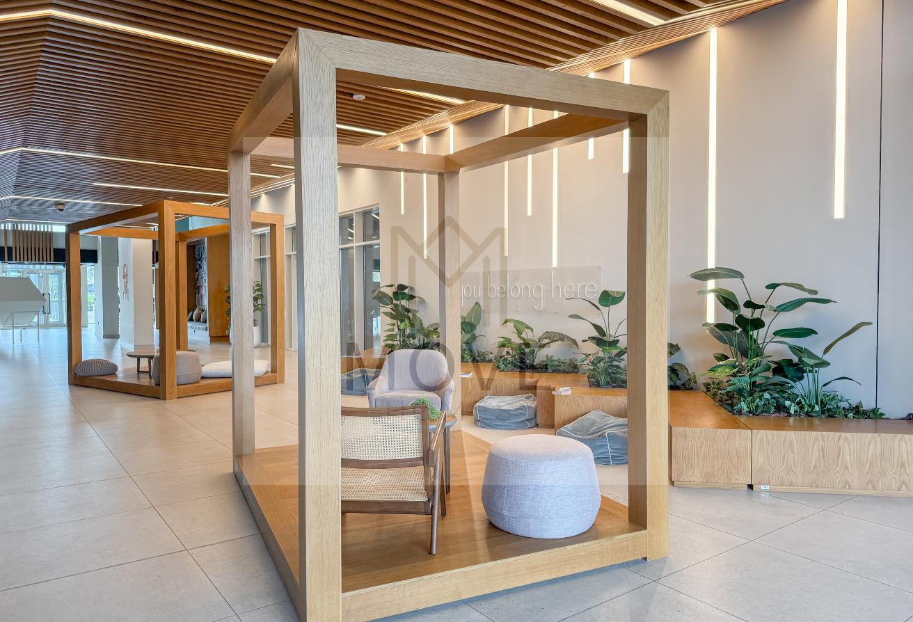 Fully furnished | Community view | Luxurious photo 25