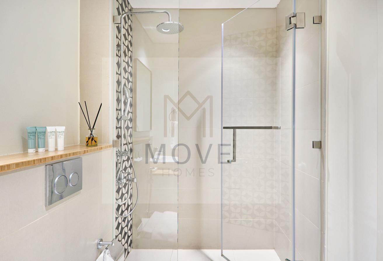 Fully furnished | Community view | Luxurious photo 16
