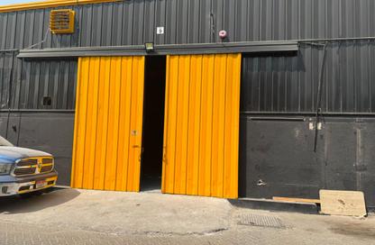 Warehouse - Studio - 1 Bathroom for rent in Al Quoz Industrial Area 3 - Al Quoz Industrial Area - Al Quoz - Dubai