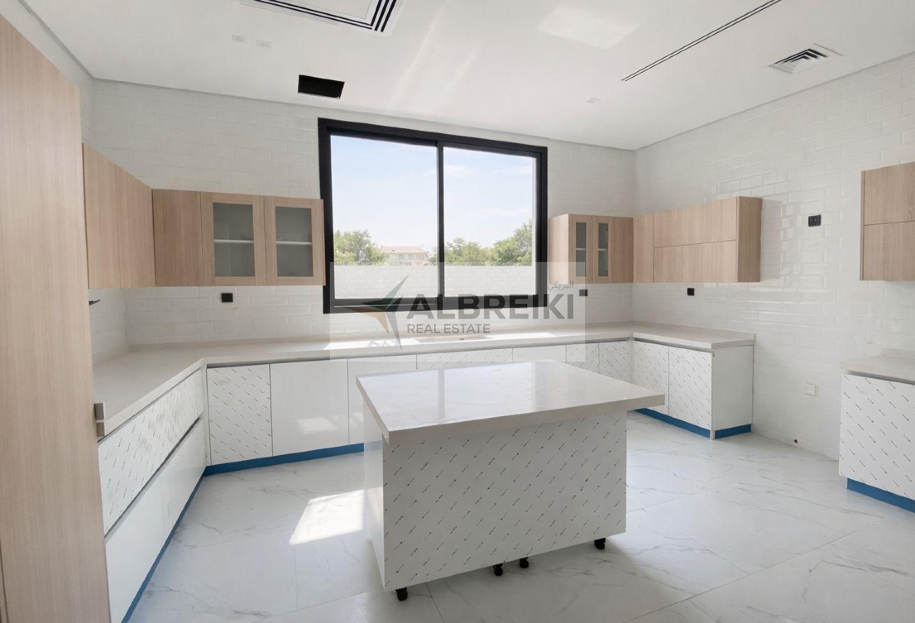 Brand New Luxury 6BR Villa For Rent | Jumeirah 3 photo 7