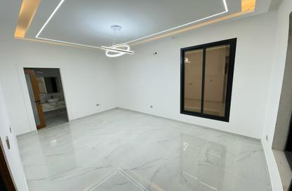 Villa - 4 - 6 for sale in Kabbali Hills - Al Helio 2 - Al Helio - Ajman Villa - 4 - 6 for sale in Kabbali Hills - Al Helio 2 - Al Helio - Ajman