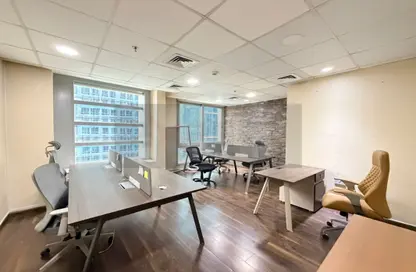 مكتب - استوديو - 1 حمام للايجار في البرج الفضي - الخليج التجاري - دبي