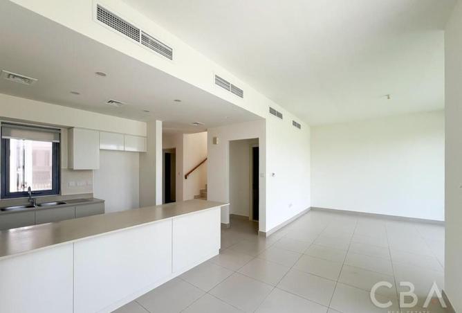 56127300 - صورة العقار 2