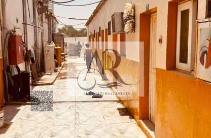 سكن عمال - استوديو - 8 حمامات للايجار في مبني علي موسى - الصجعة الصناعية - الصجعة - الشارقة سكن عمال - استوديو - 8 حمامات للايجار في مبني علي موسى - الصجعة الصناعية - الصجعة - الشارقة