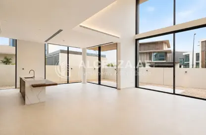 Villa - 4 Bedrooms - 5 Bathrooms for sale in Nad Al Sheba Gardens 2 - Nad Al Sheba Gardens - Nad Al Sheba 1 - Nad Al Sheba - Dubai