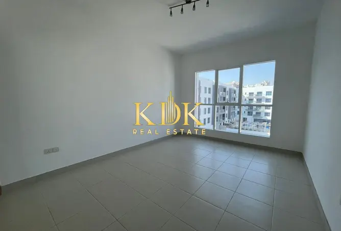 100386079 - Property Image 2