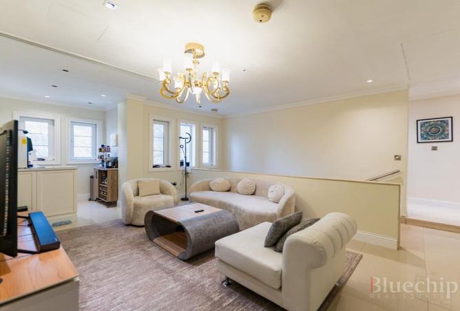 16281800 - Property Image 2