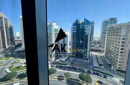 Office Space - 7 Bedrooms for rent in Grosvenor Business Tower - Barsha Heights (Tecom) - Dubai