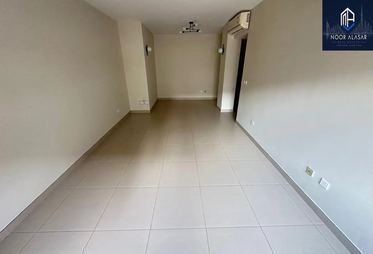 121543809 - Property Main Image
